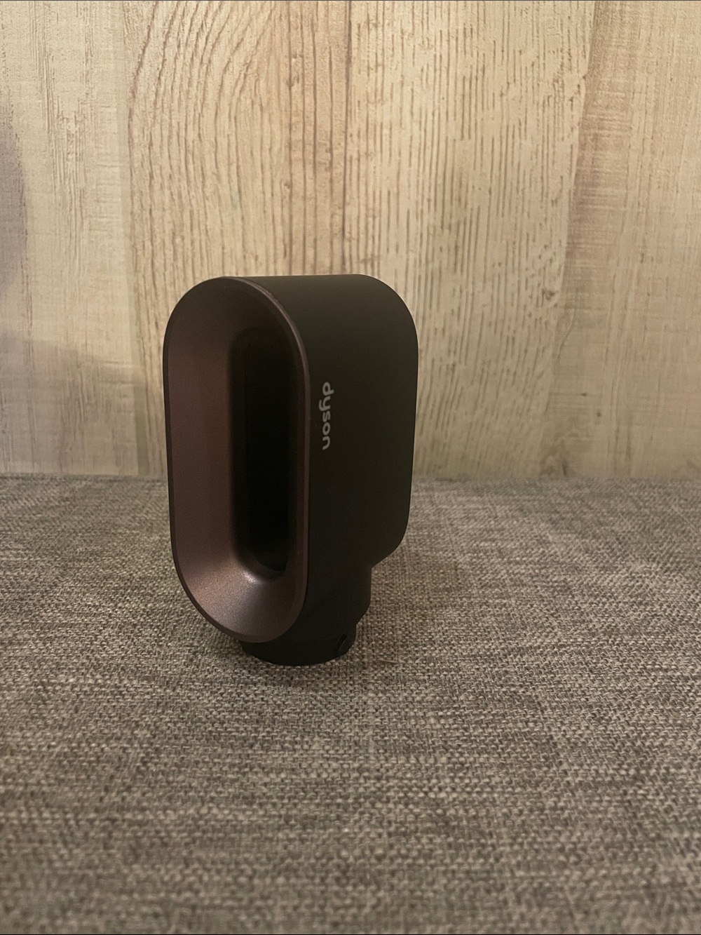 Dyson airwrap ACCESSORIES ONLY and case - Picture 2 of 10